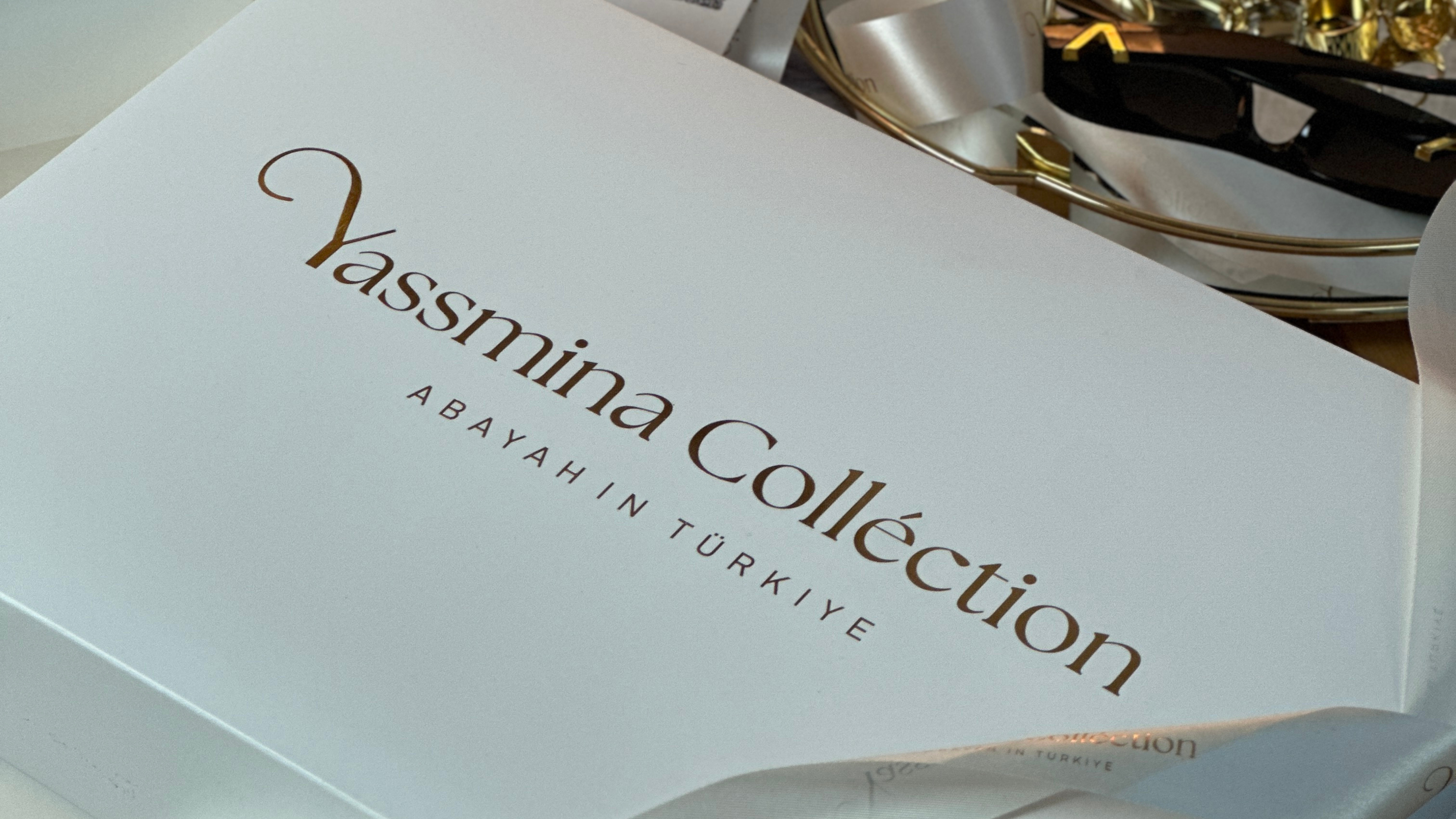 The Ultimate Fabric Guide for Modest Fashion: Choosing the Right Material for Every Occasion