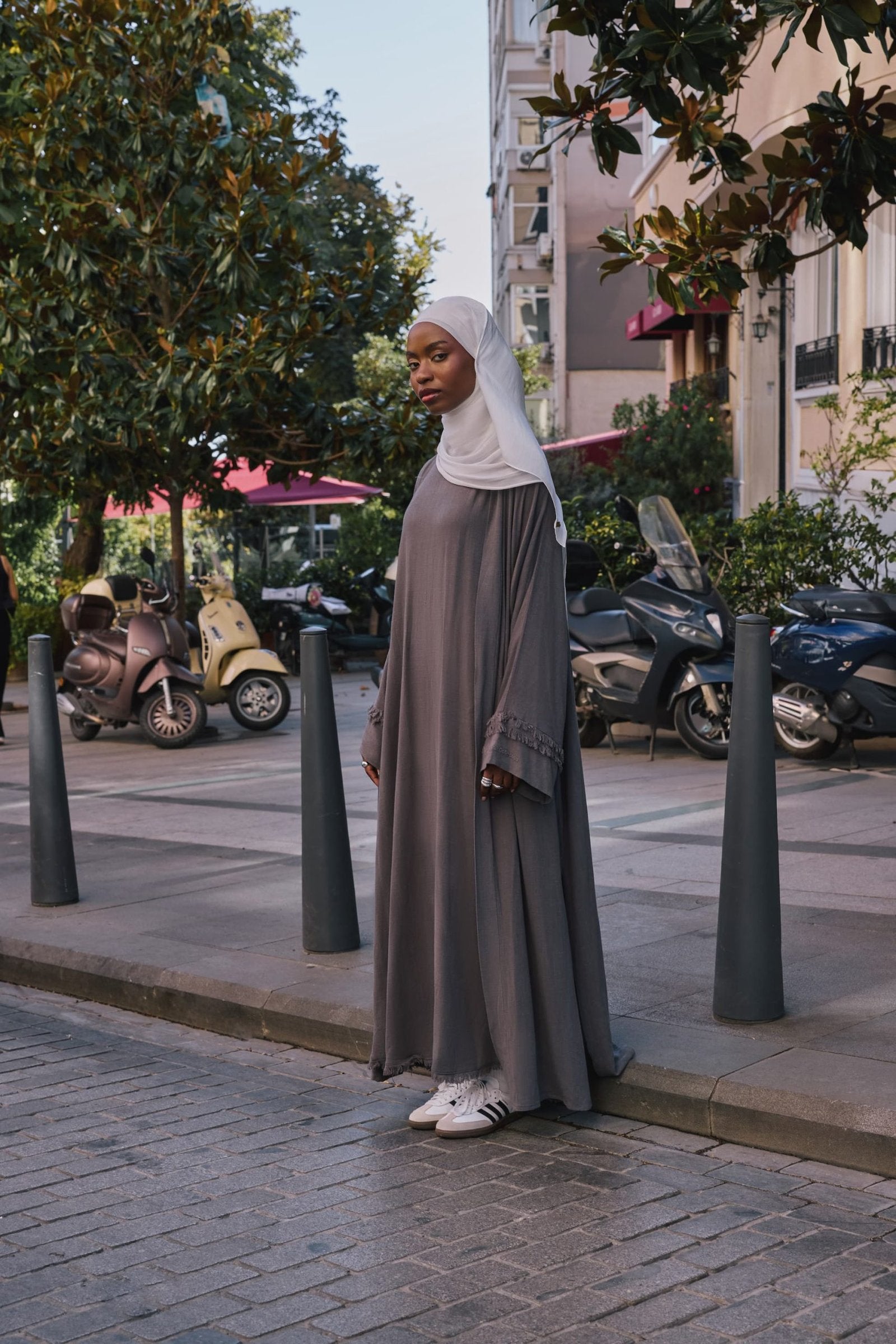  Keten ve Viskon 3 Parça Abaya Takımı