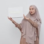 Hijab Accessories & Basics Box