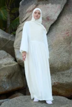 White Lace Flowing Abaya - Image 3